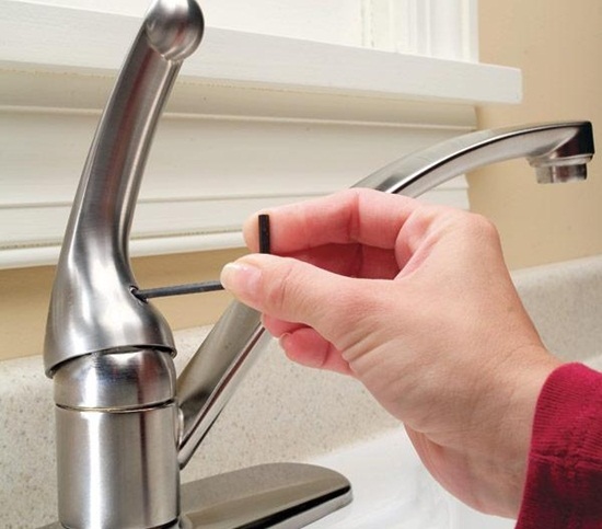 Kitchen faucet handle
