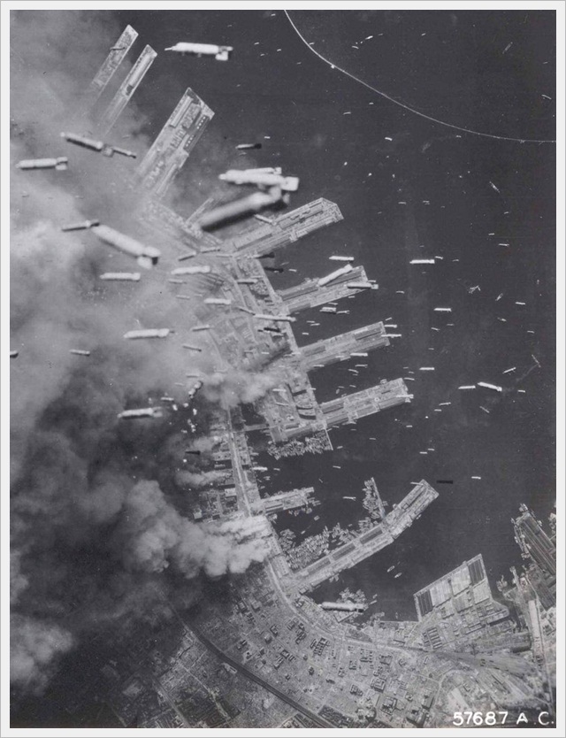 Bombs dropped on Kobe, Japan (1945)