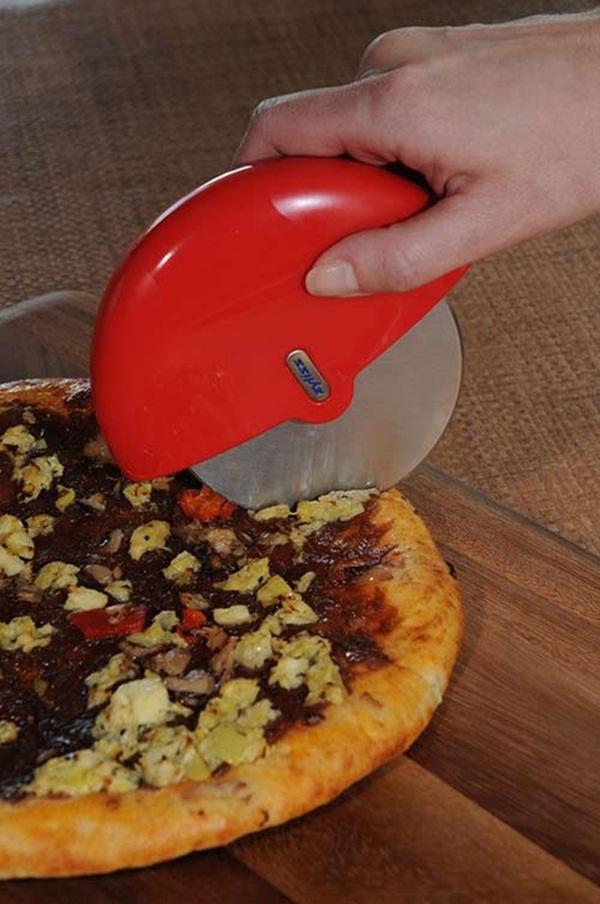 Handheld Pizza Wheel