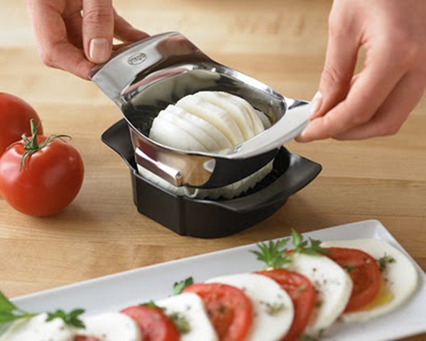 Tomato Mozzarella Slicer