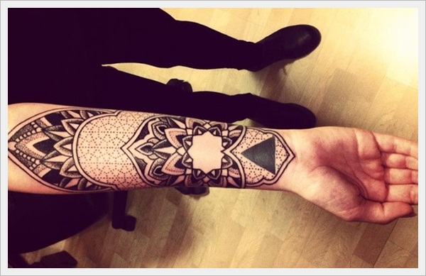 Wrist Tattoo Designs (10)