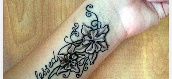 Wrist Tattoo Designs (26)