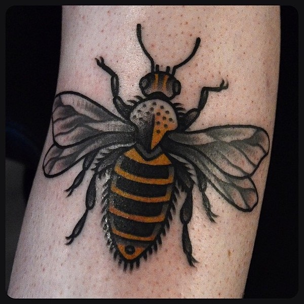 Bee tattoo designs (3)