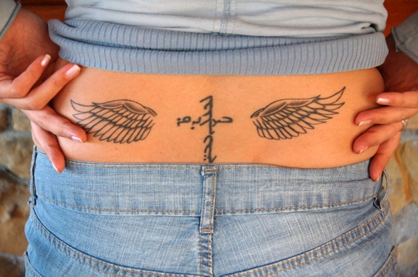 Sexy Lower Back Tattoo Designs For Girls (37)