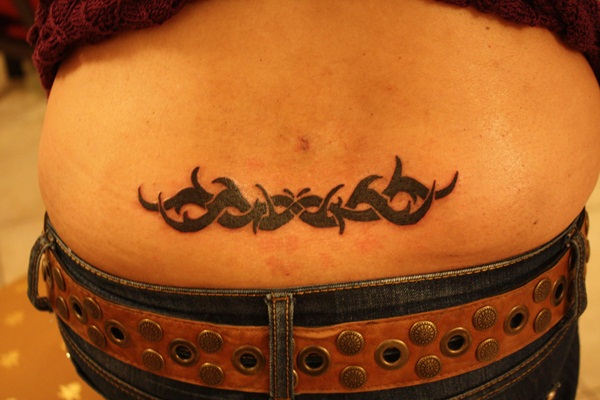 Sexy Lower Back Tattoo Designs For Girls (63)
