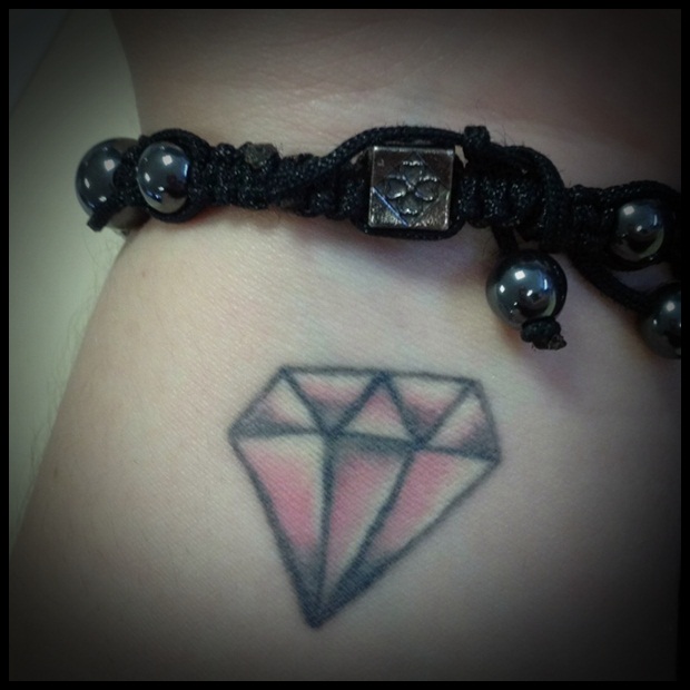 Diamond Tattoo Designs (23)