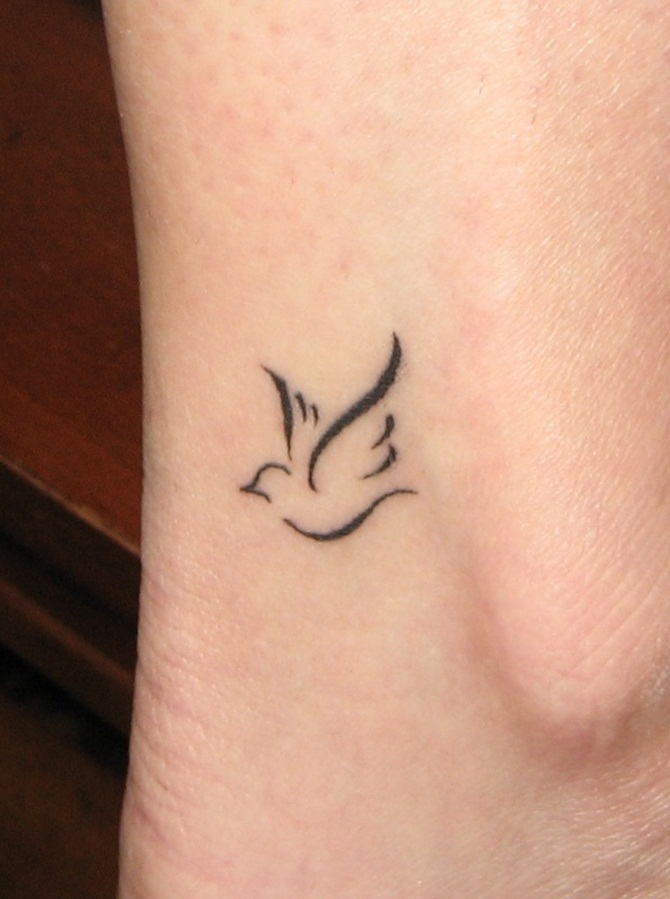 Dove Tattoo Designs For Girls (20)